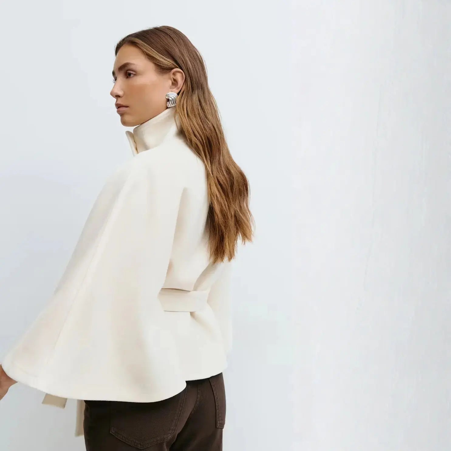 Sculptiss™ Belt Cape Jacket